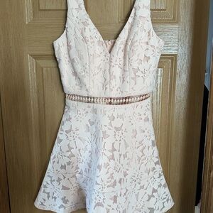 Elegant Cream Lace Dress
